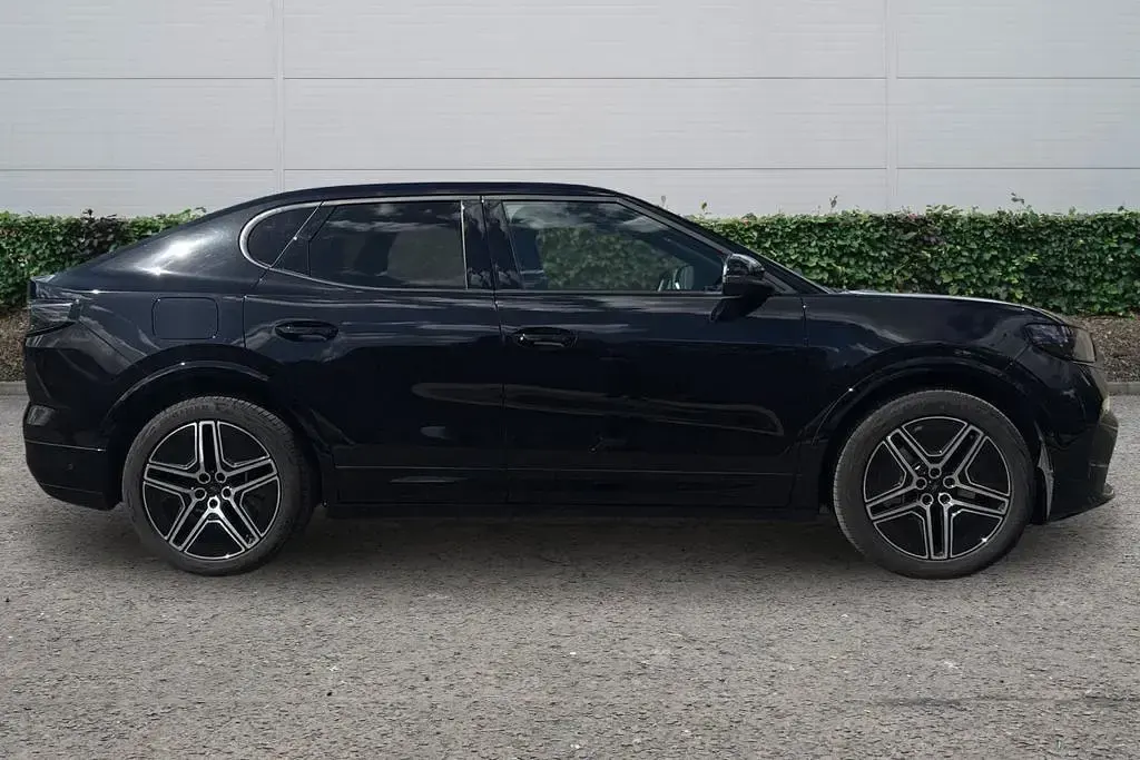 Used Ford Capri Premium 210 kW (286 HP) 2025 Black SUV