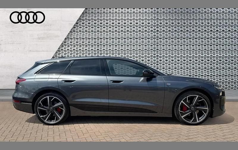 Used Audi e-tron Comfort 210 kW (286 HP) 2025 Grey SUV