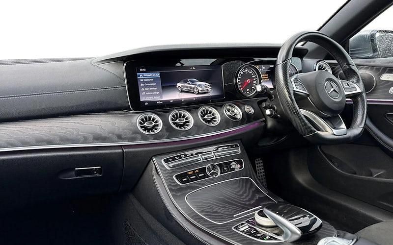 Used Mercedes E220 AMG Line Premium 194 HP (142 kW) 2020 Cabriolet