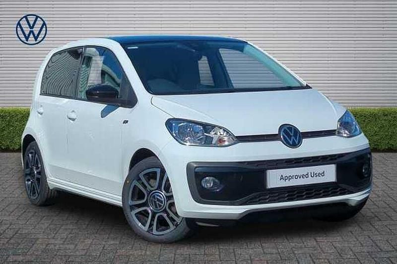 Used VW up! 65 HP (47 kW) 2022 Hatchback