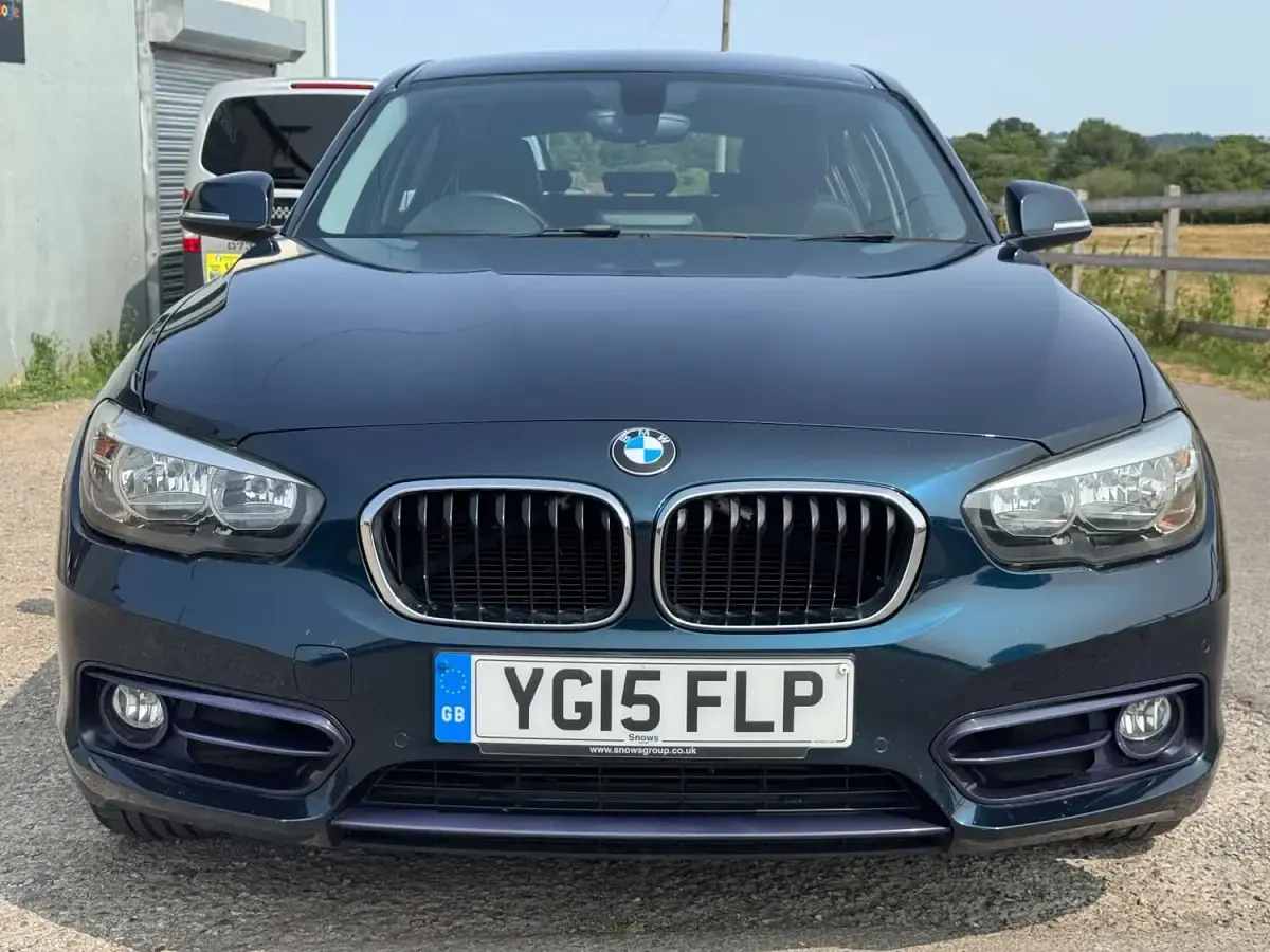 Used BMW 118 Sport Line 150 HP (110 kW) 2015 Blue Hatchback