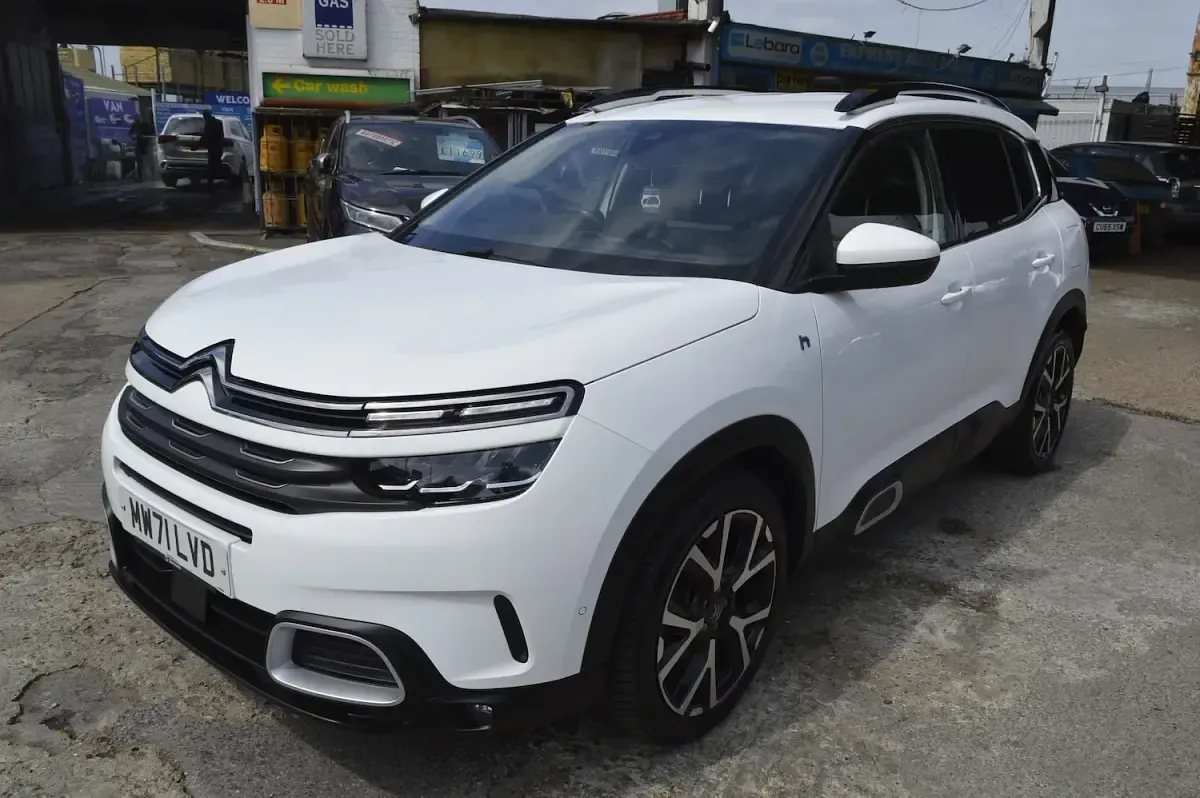 Used Citroën C5 Shine 2021 White Hatchback