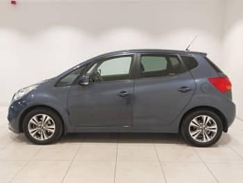 Used Kia Venga 123 HP (90 kW) 2016 Blue Hatchback