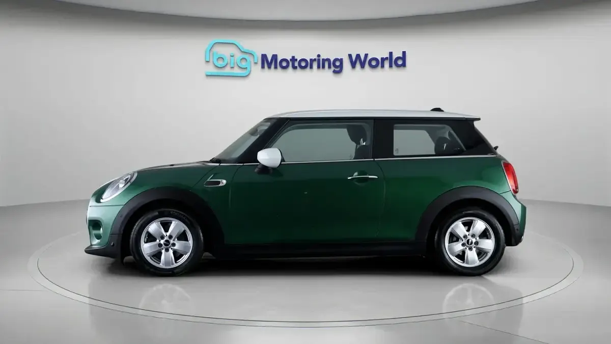 Used Mini Cooper Classic 136 HP (100 kW) 2020 Green Hatchback