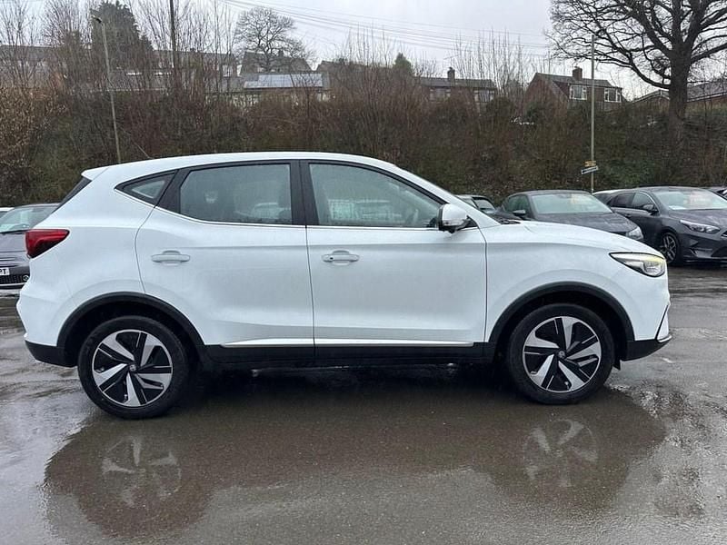 Używany MG ZS SE 114 kW (156 KM) 2022 Biały SUV