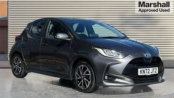 Used 2022 Toyota Yaris Design Hatchback | £15,101 (Fair price) - Image 1/4