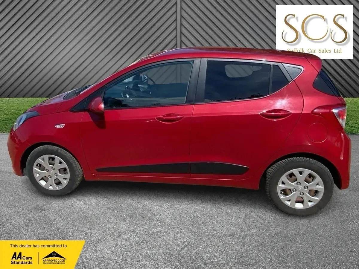 Used Hyundai i10 Edition 2016 Red Hatchback