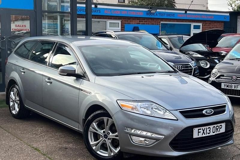 Used 2013 Ford Mondeo Business Edition Hatchback | £4,780 (Fair price) - Image 1/1
