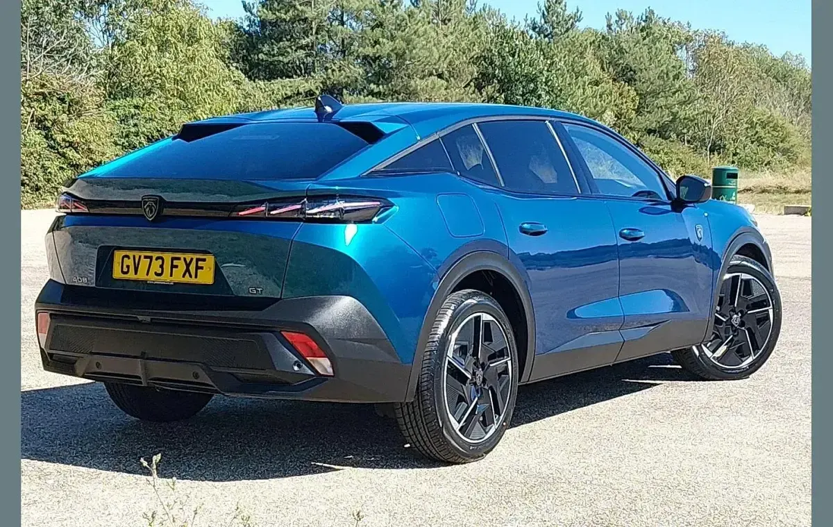 Used Peugeot 408 GTi 129 HP (94 kW) 2023 Blue SUV
