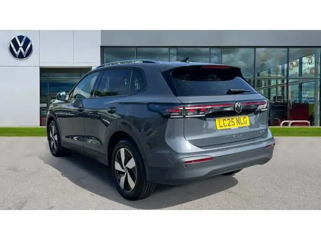 Used VW Tiguan Match 150 HP (110 kW) 2025 Dolphin grey metallic SUV