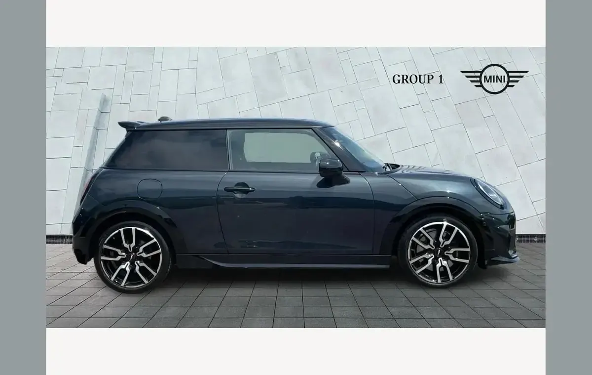 Used Mini Cooper Sport 200 HP (147 kW) 2024 Grey Hatchback