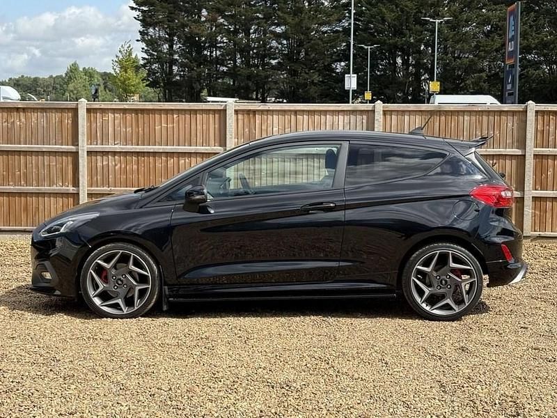 Used Ford Fiesta ST 200 HP (147 kW) 2019 Black Hatchback