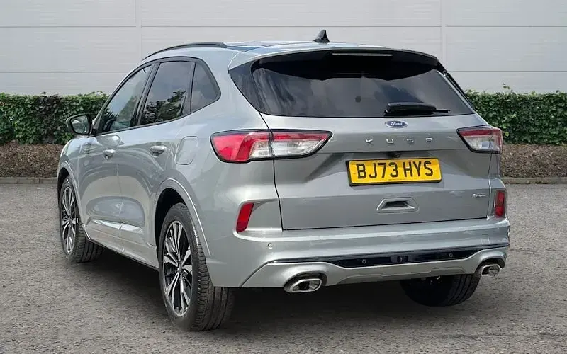 Used Ford Kuga ST-Line X 190 HP (139 kW) 2023 Silver SUV