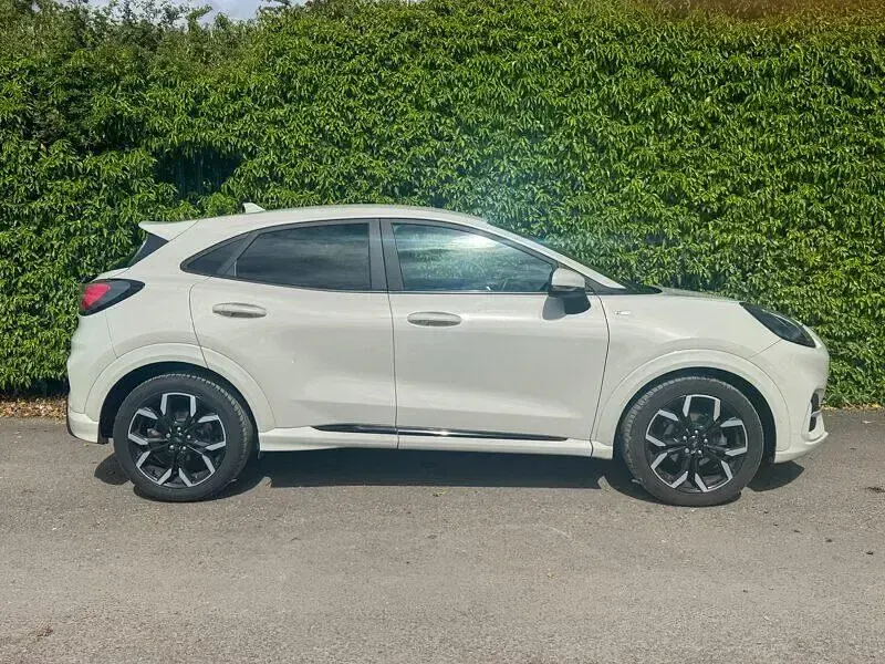 Used Ford Puma ST-Line X 125 HP (91 kW) 2020 White SUV