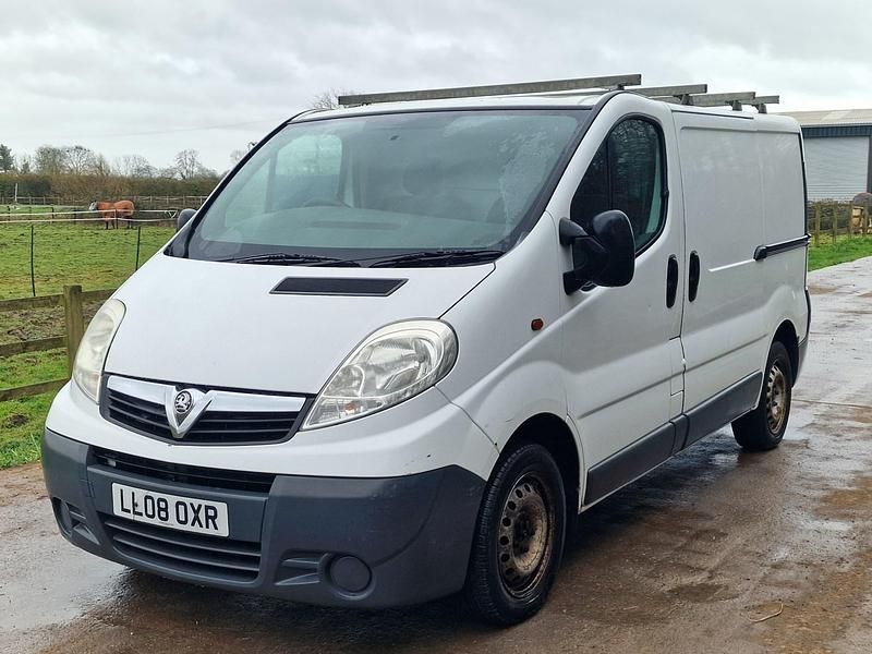 Used Vauxhall Vivaro 90 HP (66 kW) 2008 White MPV