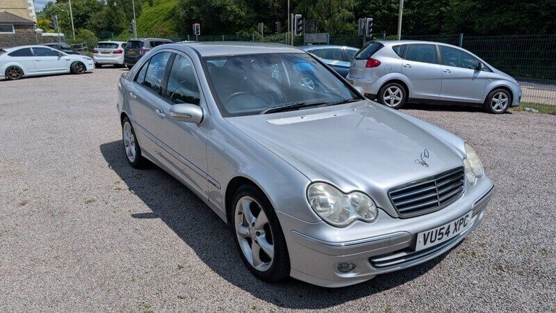 Silver Used 2004 Mercedes C180 Avantgarde Sedan | £2,795 (Expensive) - Image 1/4