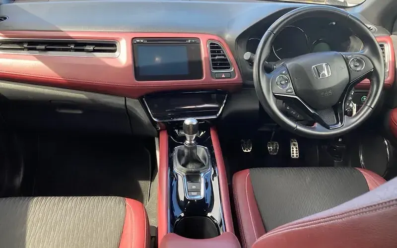 Used Honda HR-V Hybrid 182 HP (133 kW) 2019 Blue SUV