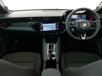 Used Alfa Romeo GT Junior 136 HP (100 kW) 2025 Black Hatchback