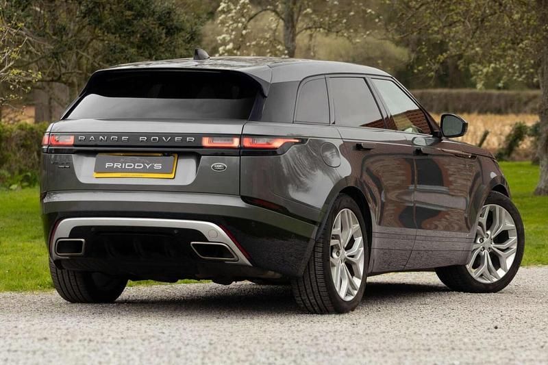 Used Land Rover Range Rover Velar HSE Dynamic 300 HP (220 kW) 2018 Grey SUV