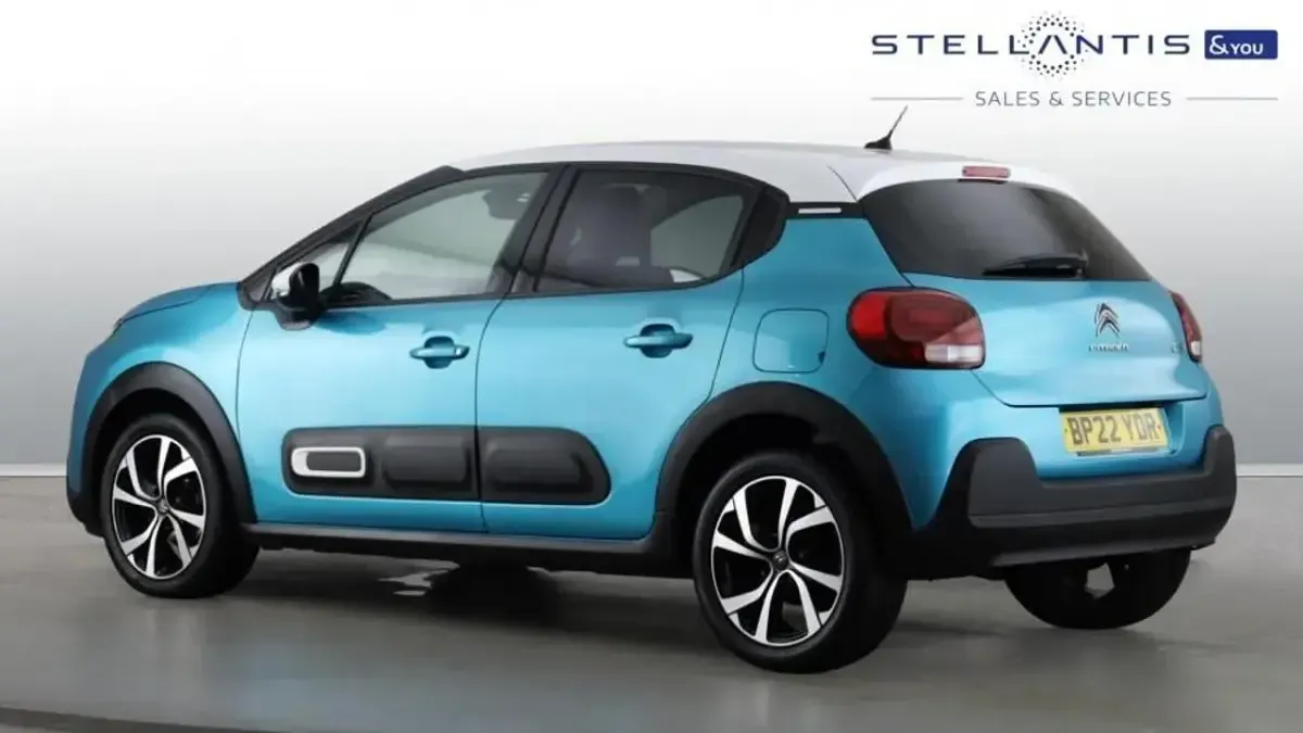 Used Citroën C3 PureTech 82 HP (60 kW) 2022 Blue Hatchback