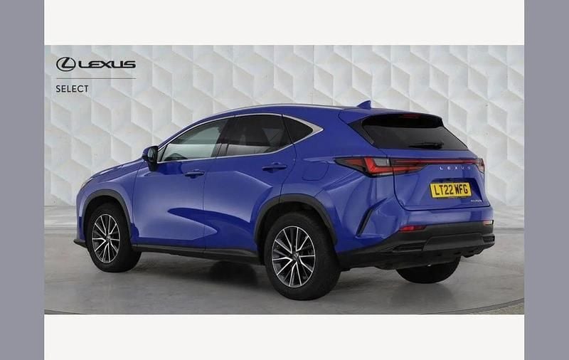 Used Lexus NX450h+ 301 HP (221 kW) 2022 Blue SUV