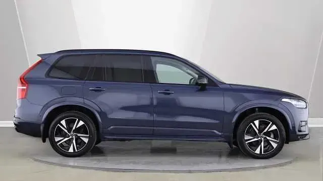 Usado Volvo XC90 Plus 250 CV (183 kW) 2024 SUV