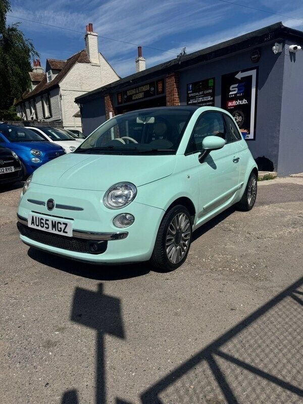 Green Used 2015 Fiat 500 Lounge Hatchback | £4,395 (Super price) - Image 1/4