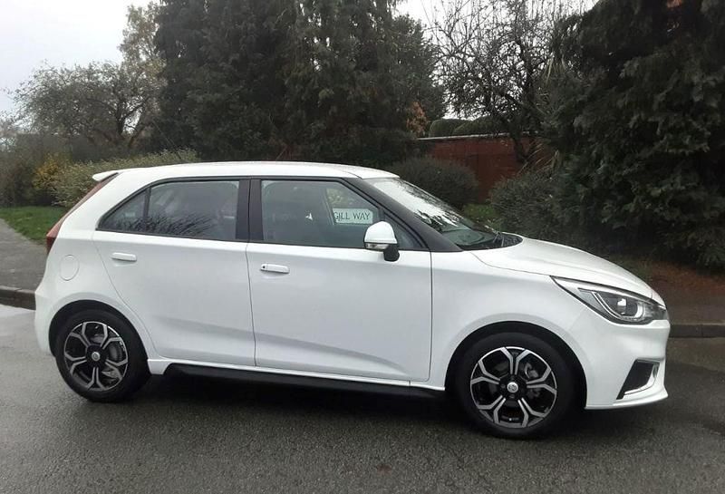 Used MG MG3 Exclusive 2022 White Hatchback