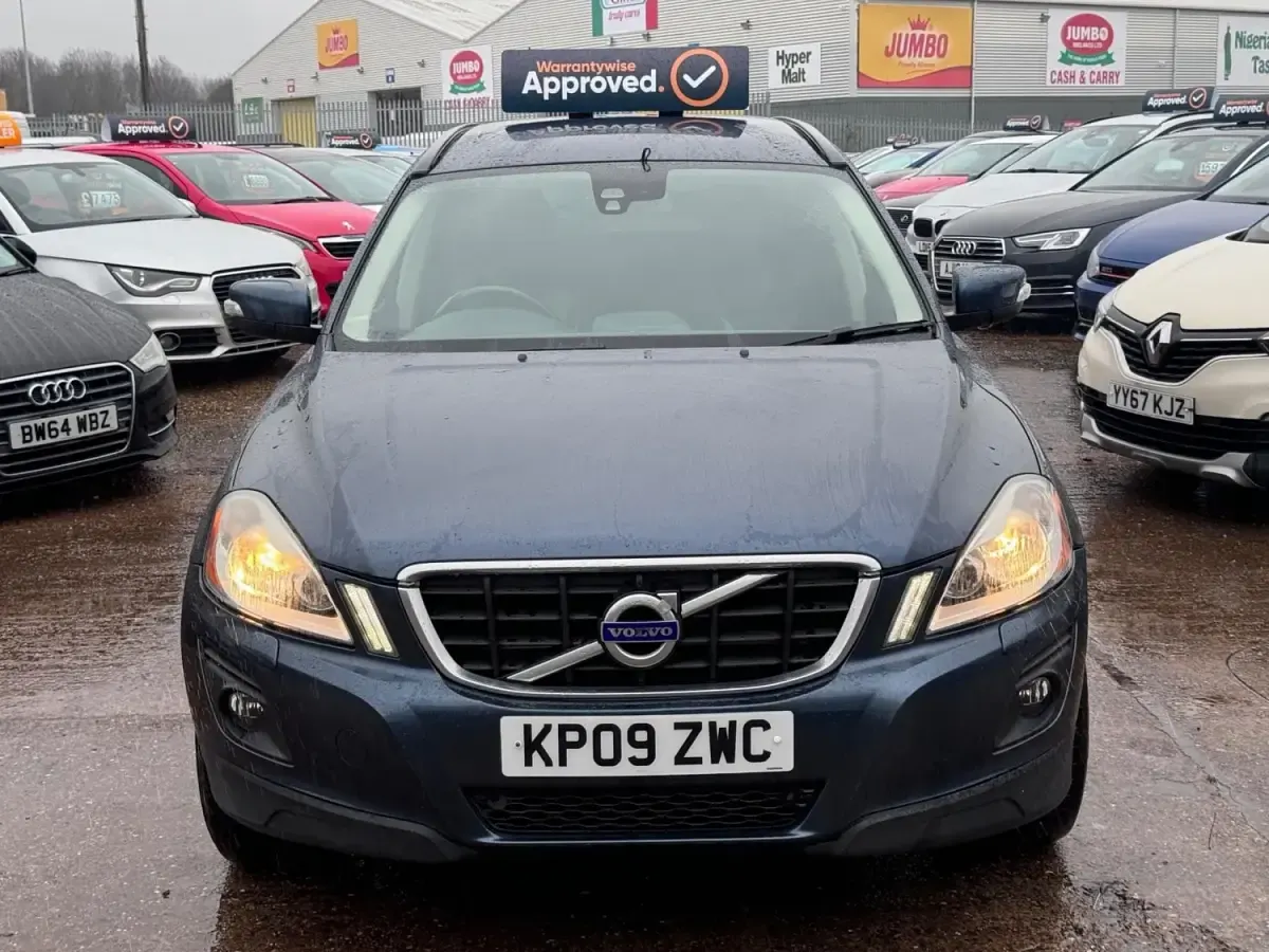 Usado Volvo XC60 SE 205 HP (150 kW) 2009 Azul SUV
