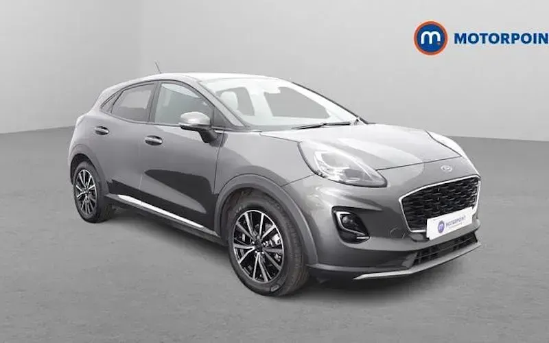 Używany Ford Puma Titanium 125 KM (91 kW) 2023 SUV