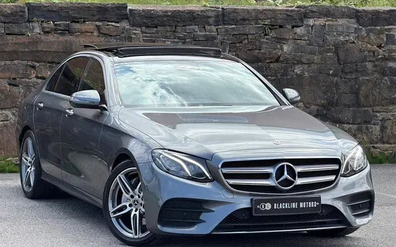 Used Mercedes E220 AMG line 194 HP (142 kW) 2019 Sedan
