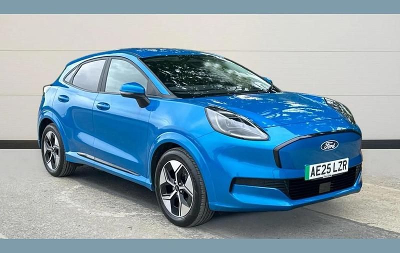 Blue Used 2025 Ford Puma Gen-E Select SUV | £22,990 - Image 1/4