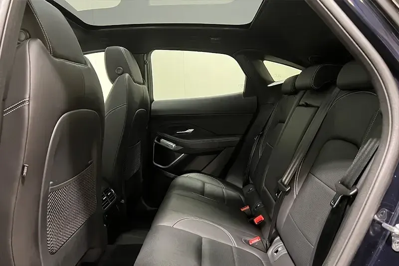 Używany Jaguar E-Pace R-Dynamic 201 KM (147 kW) 2024 Niebieski SUV