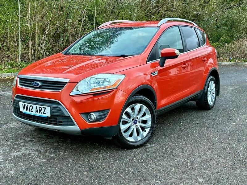 Used Ford Kuga Titanium 160 HP (117 kW) 2012 Red SUV