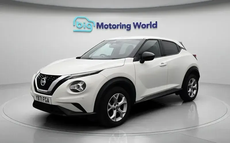 Used Nissan Juke N-Connecta 114 HP (83 kW) 2023 SUV