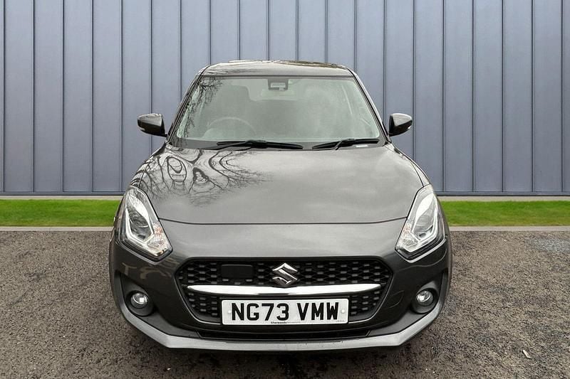Usado Suzuki Swift SZ5 2024 Cinzento Citadino