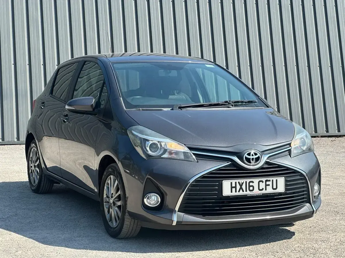 Used Toyota Yaris 2016 Grey Hatchback