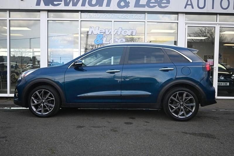 Used Kia Niro 139 HP (102 kW) 2021 Blue SUV