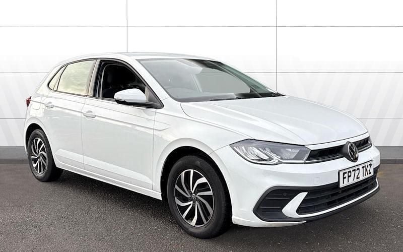 Used 2025 VW Polo Life Hatchback | £14,679 (Good price) - Image 1/4
