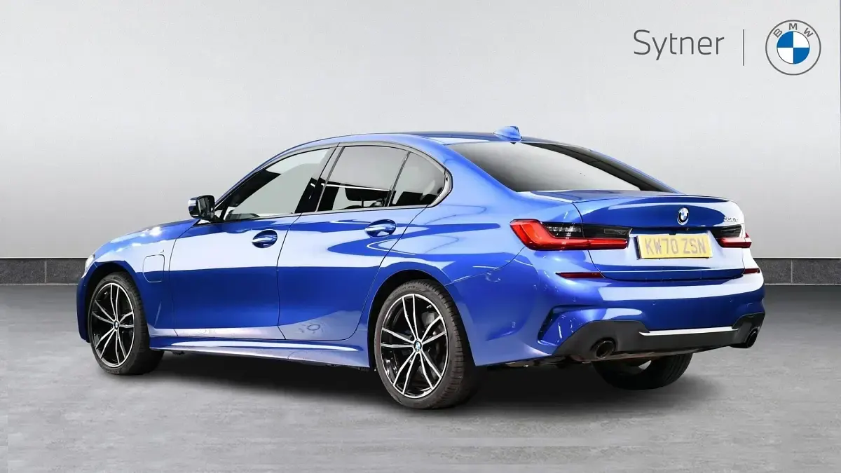 Used BMW 330e M Sport 288 HP (211 kW) 2021 Blue