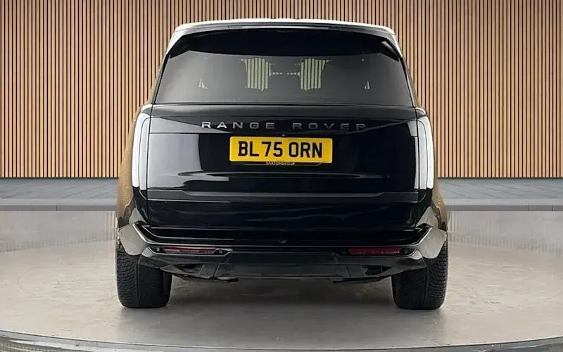 Used Land Rover Range Rover Autobiography 551 HP (405 kW) 2025 Black SUV
