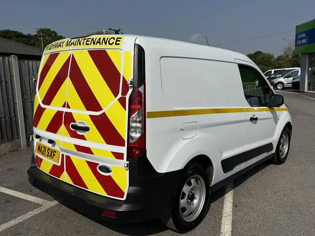 Used Ford Transit S 75 HP (55 kW) 2021 White Van