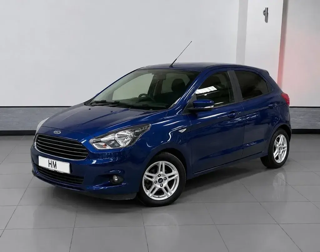 Used Ford Ka Plus Zetec 85 HP (62 kW) 2016 Blue Hatchback