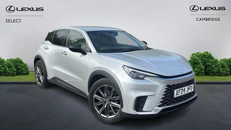 Used Lexus LBX 136 HP (100 kW) 2024 Silver SUV