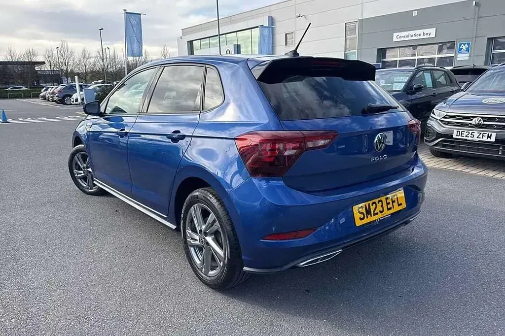 Used VW Polo R-line 95 HP (69 kW) 2023 Blue Hatchback