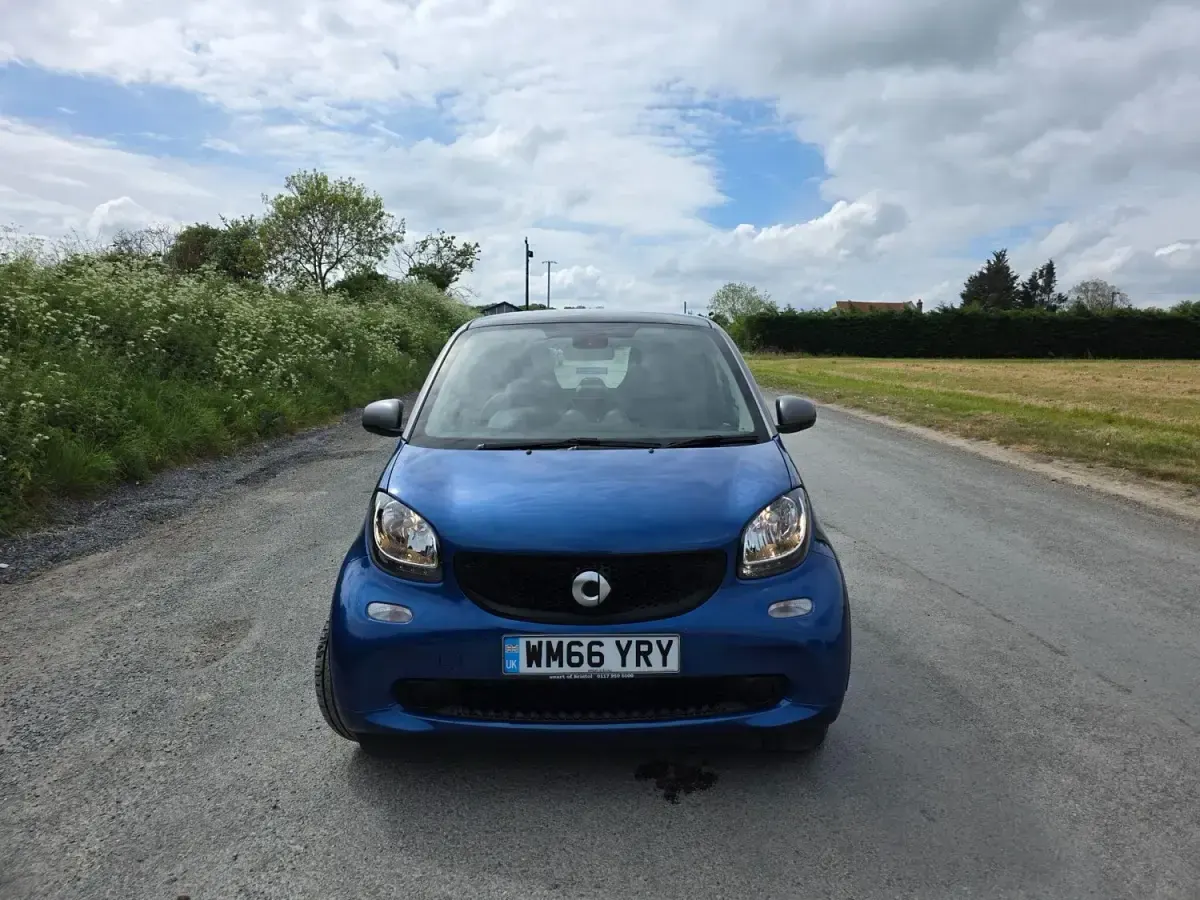 Usado Smart ForTwo Coupé Prime 2016 Azul Coupe