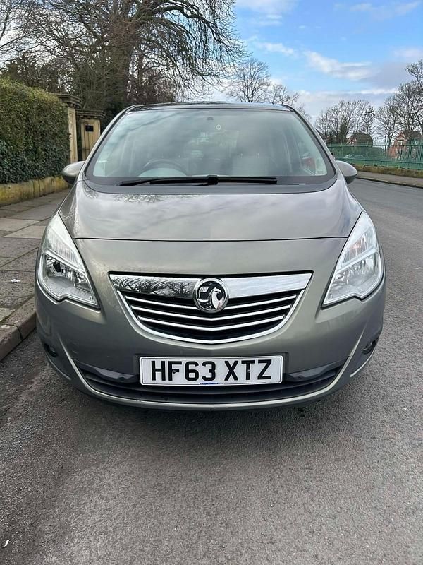 Used Vauxhall Meriva 2013 Brown MPV