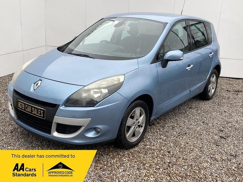 Used Renault Scénic III Dynamique 110 HP (80 kW) 2011 Blue MPV