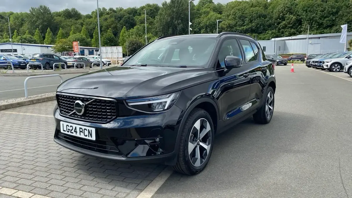 Used Volvo XC40 Plus 2024 Black SUV