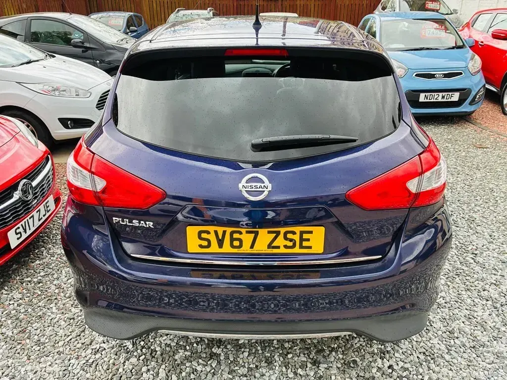 Used Nissan Pulsar S 110 HP (80 kW) 2017 Blue Hatchback